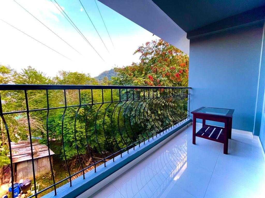 La Colline Resort Kohima 외부 사진