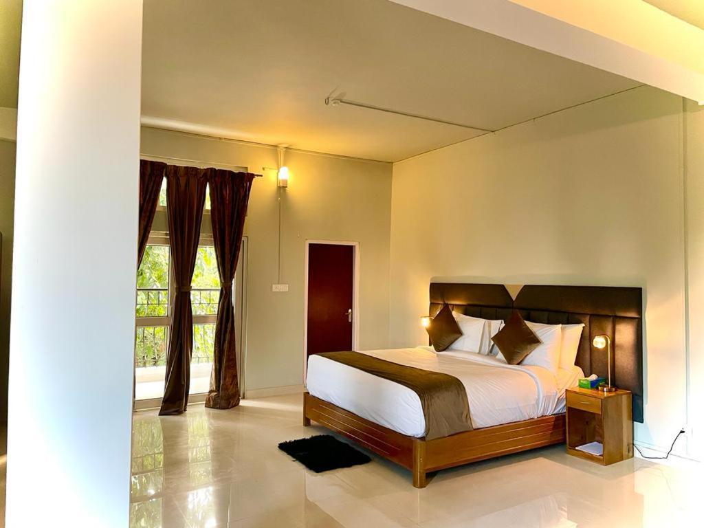 La Colline Resort Kohima 외부 사진
